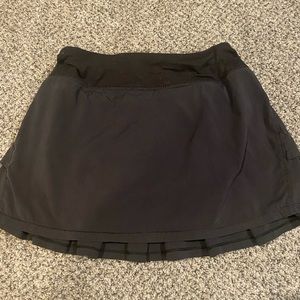 Black ruffled Ivivva Skirt